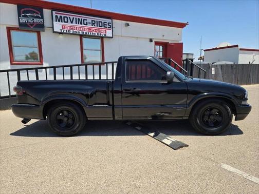 1998 Chevrolet S-10 Base