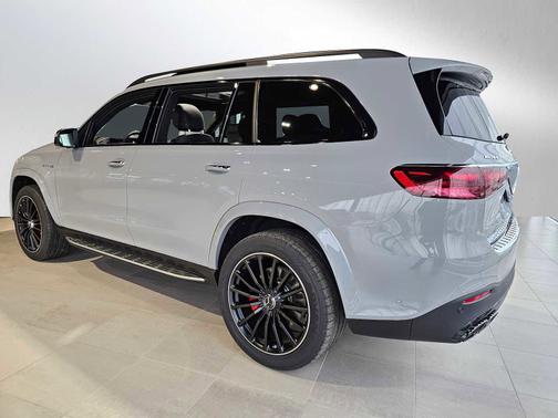 2025 Mercedes-Benz AMG GLS 63 4MATIC+