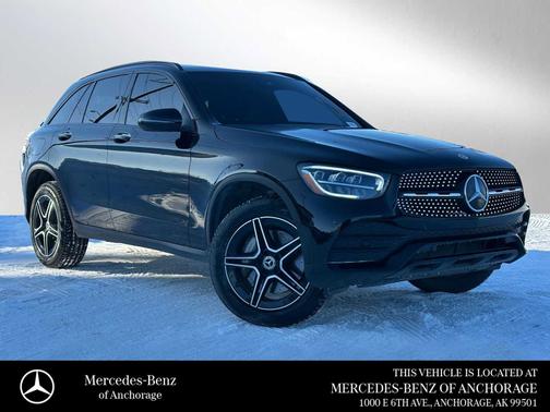 Black 2022 Mercedes-Benz GLC 300