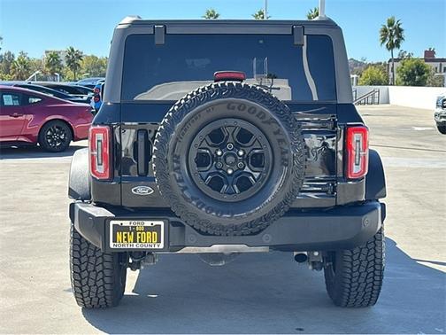 2023 Ford Bronco WILDTRAK
