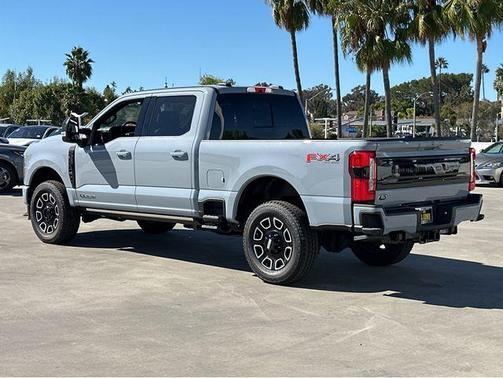 2025 Ford F-350 Platinum