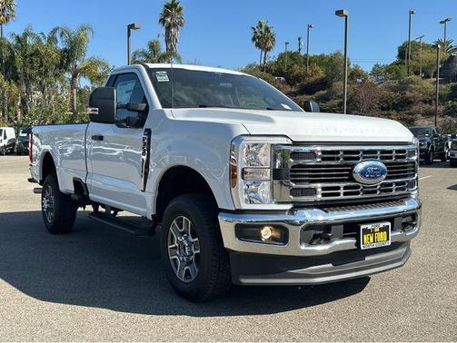 2025 Ford F-350 XLT