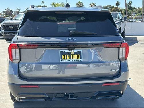 Carbon 2026 Ford Explorer ST-Line
