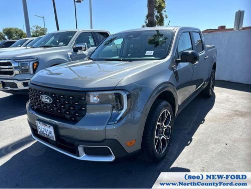 Gray Metallic 2025 Ford Maverick Lariat