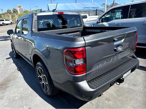 Gray Metallic 2025 Ford Maverick Lariat