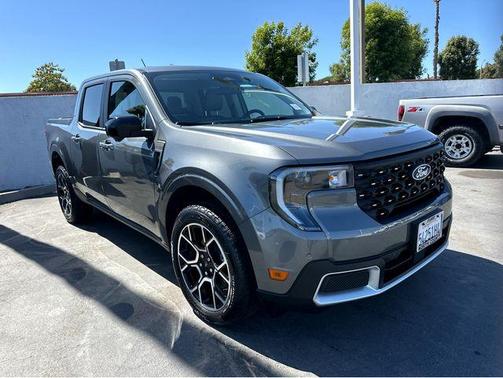 Gray Metallic 2025 Ford Maverick Lariat
