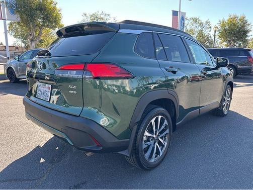 2022 Toyota Corolla Cross XLE