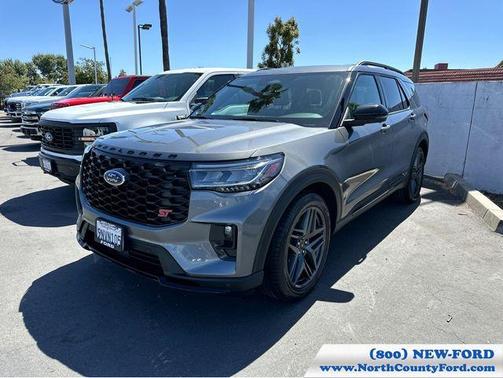 Gray Metallic 2025 Ford Explorer ST