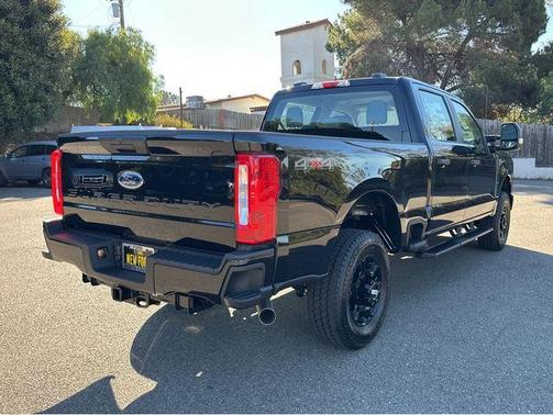 Black Metallic 2026 Ford F-250 XL