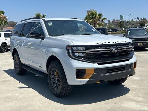 White 2026 Ford Expedition Tremor