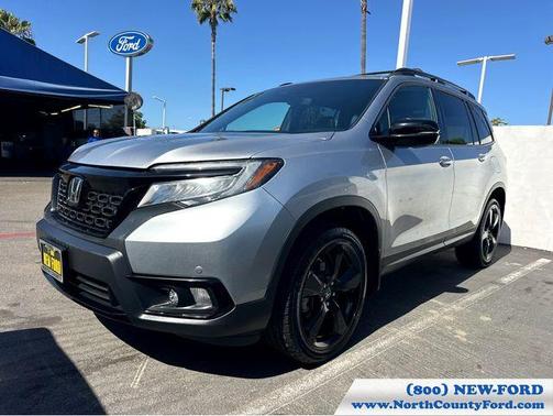 Lunar Silver Metallic 2020 Honda Passport Elite