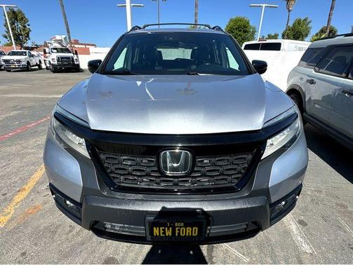 Lunar Silver Metallic 2020 Honda Passport Elite