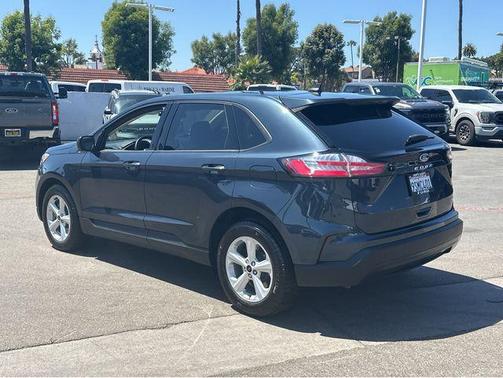 Blue Metallic 2024 Ford Edge SE