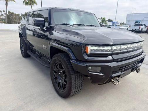 Black 2024 GMC HUMMER EV SUV 2X