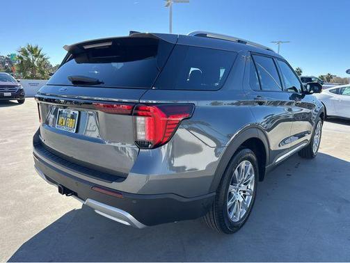 Gray Metallic 2026 Ford Explorer Platinum