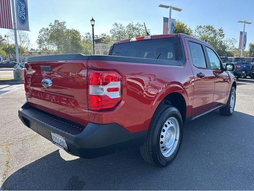 Chili Pepper Red 2024 Ford Maverick XL