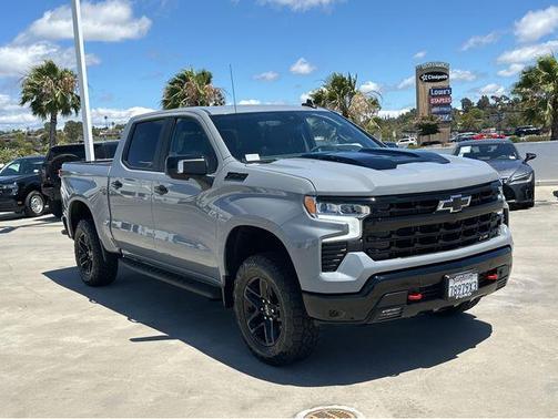 Slate Gray Metallic 2024 Chevrolet Silverado 1500 LT Trail Boss
