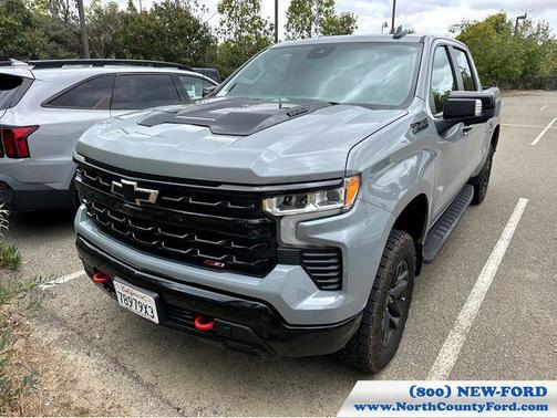 Slate Gray Metallic 2024 Chevrolet Silverado 1500 LT Trail Boss