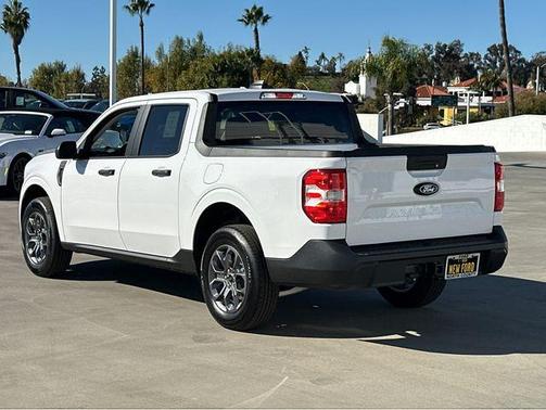 Oxford White 2026 Ford Maverick XLT