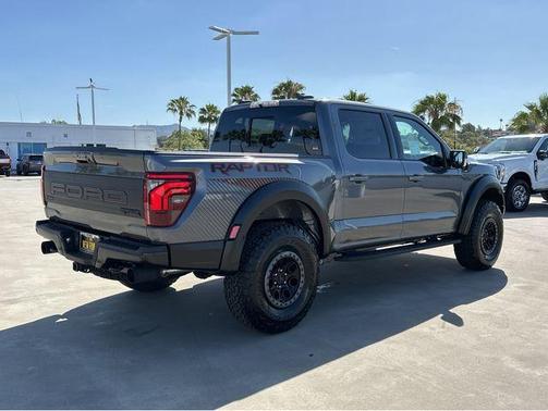 Carbon 2026 Ford F-150 Raptor