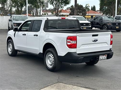 2024 Ford Maverick XL