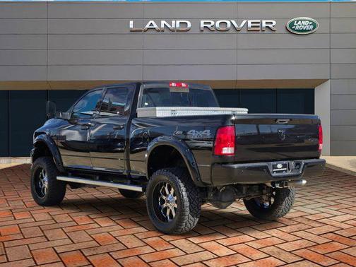 2017 RAM 2500 Big Horn Crew Cab 4x4 6'4' Box