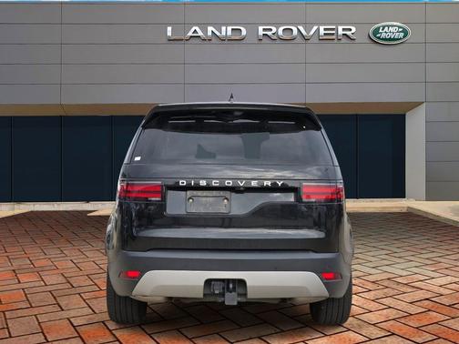 2025 Land Rover Discovery P300 S