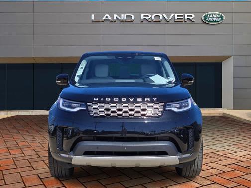 Santorini Black Metallic 2025 Land Rover Discovery P300 S