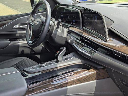 2024 Cadillac Escalade Sport Platinum