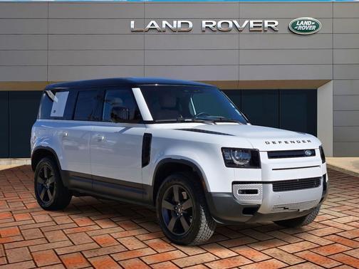 Fuji White 2024 Land Rover Defender 110 P500 SE