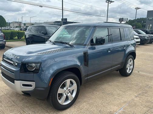 Tasman Blue Metallic 2024 Land Rover Defender 110 P400 S