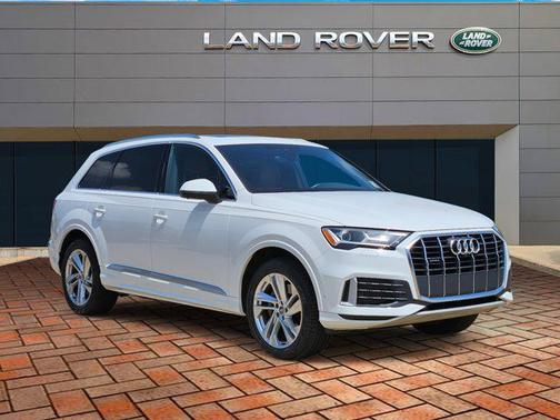 2020 Audi Q7 45 Premium Plus