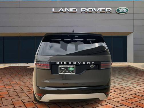 2023 Land Rover Discovery P360 Metropolitan Edition