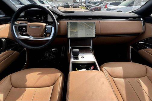 2025 Land Rover Range Rover P530 SE