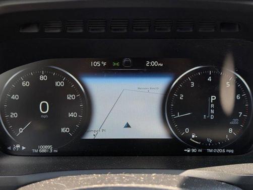 2019 Volvo XC90 T6 Momentum