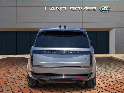 2023 Land Rover Range Rover P530 SE