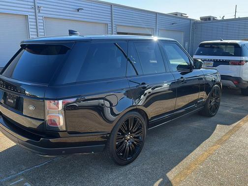 Santorini Black Metallic 2022 Land Rover Range Rover Westminster