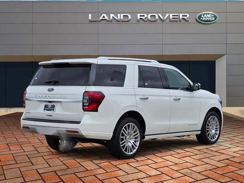 Star White Metallic Tri-Coat 2023 Ford Expedition Platinum