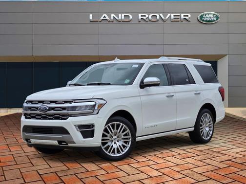 Star White Metallic Tri-Coat 2023 Ford Expedition Platinum
