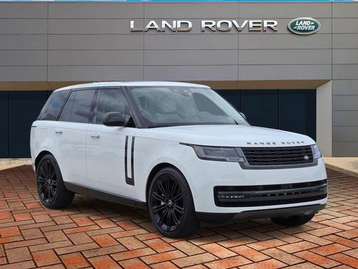 Fuji White 2024 Land Rover Range Rover P530 SE