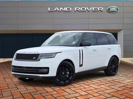 Fuji White 2024 Land Rover Range Rover P530 SE