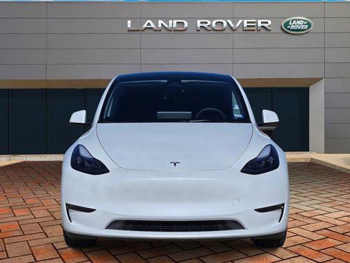 2025 Tesla Model Y Long Range Dual Motor All-Wheel Drive
