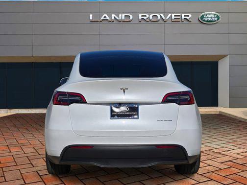 2025 Tesla Model Y Long Range Dual Motor All-Wheel Drive