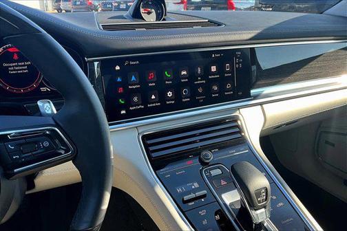 2023 Porsche Panamera 4 Platinum Edition