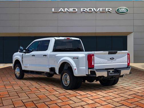 2024 Ford F-350 XLT