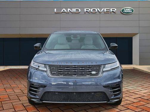 2026 Land Rover Range Rover Velar P250 SE R-Dynamic