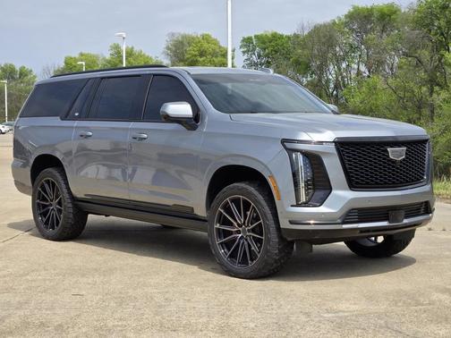 2025 Cadillac Escalade ESV Sport