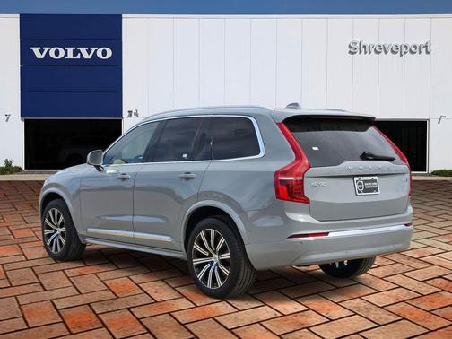2025 Volvo XC90 B6 Plus 7-Seater