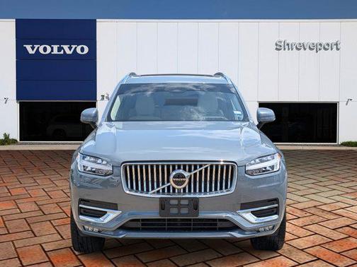 2023 Volvo XC90 B6 Ultimate 7-Seater