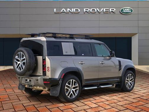 2023 Land Rover Defender 110 X-Dynamic SE